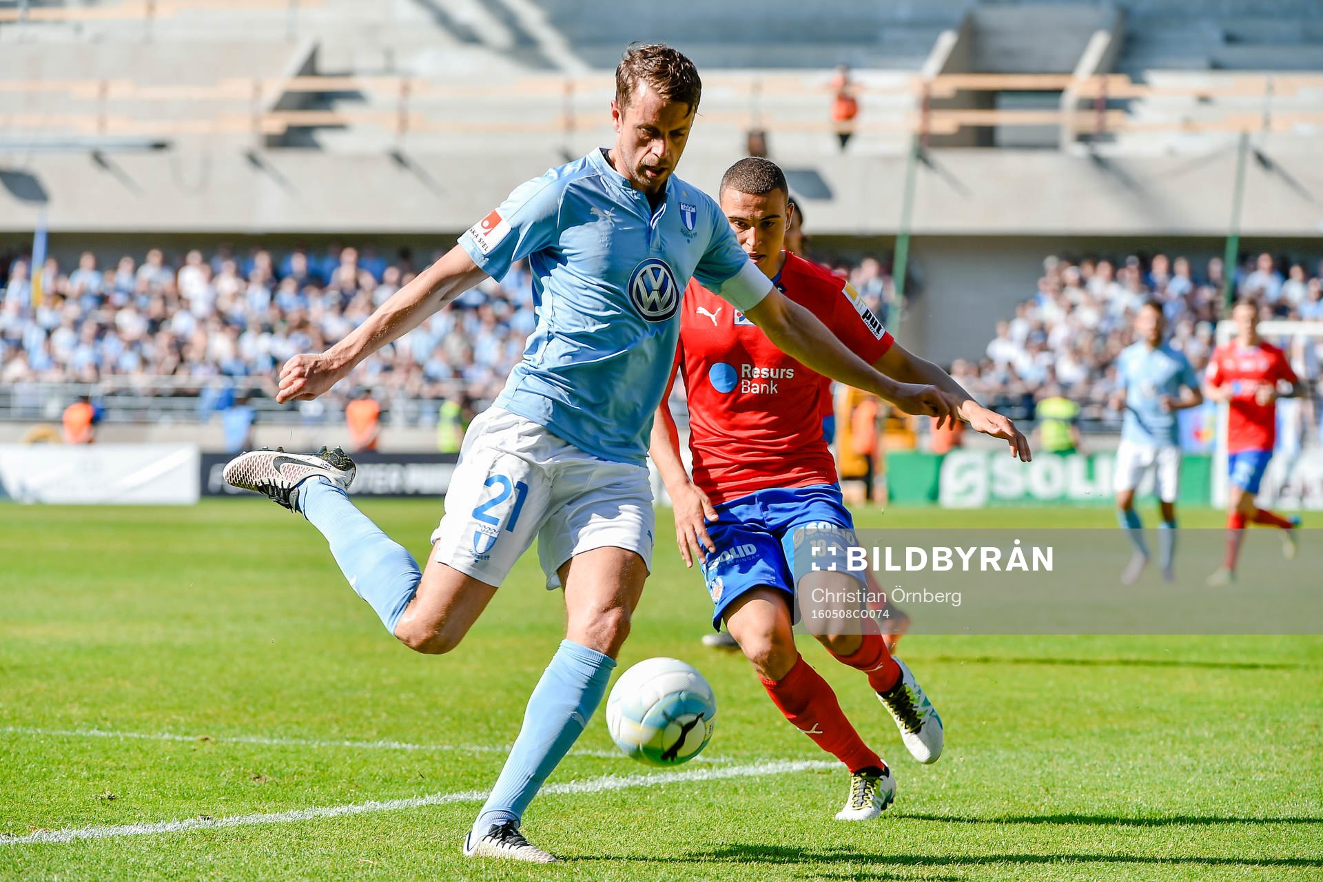 Malmö FFs Kari Arnason och Helsingborgs Jordan Larsson
