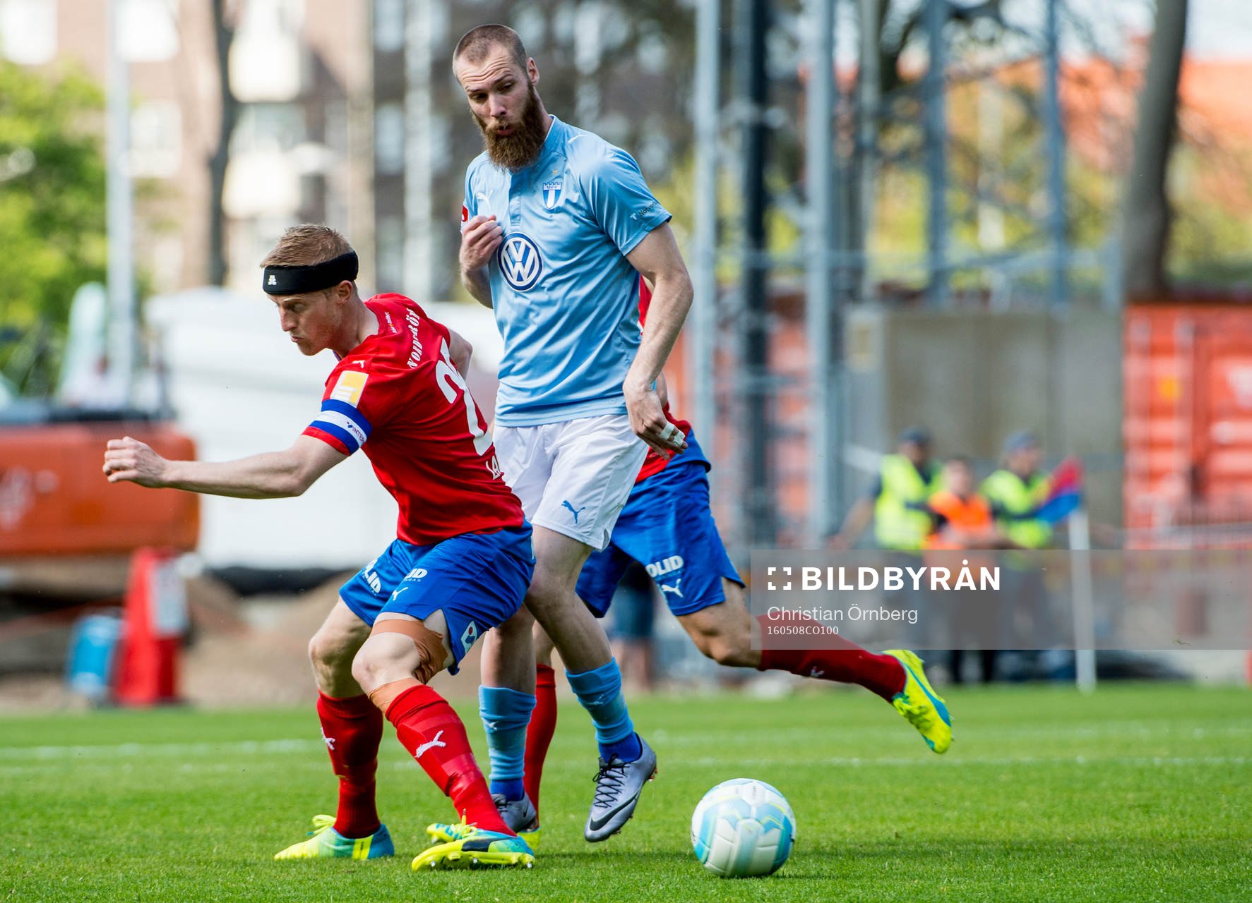 Helsingborgs Peter Larsson mot Malmö FFs Jo Inge Berget