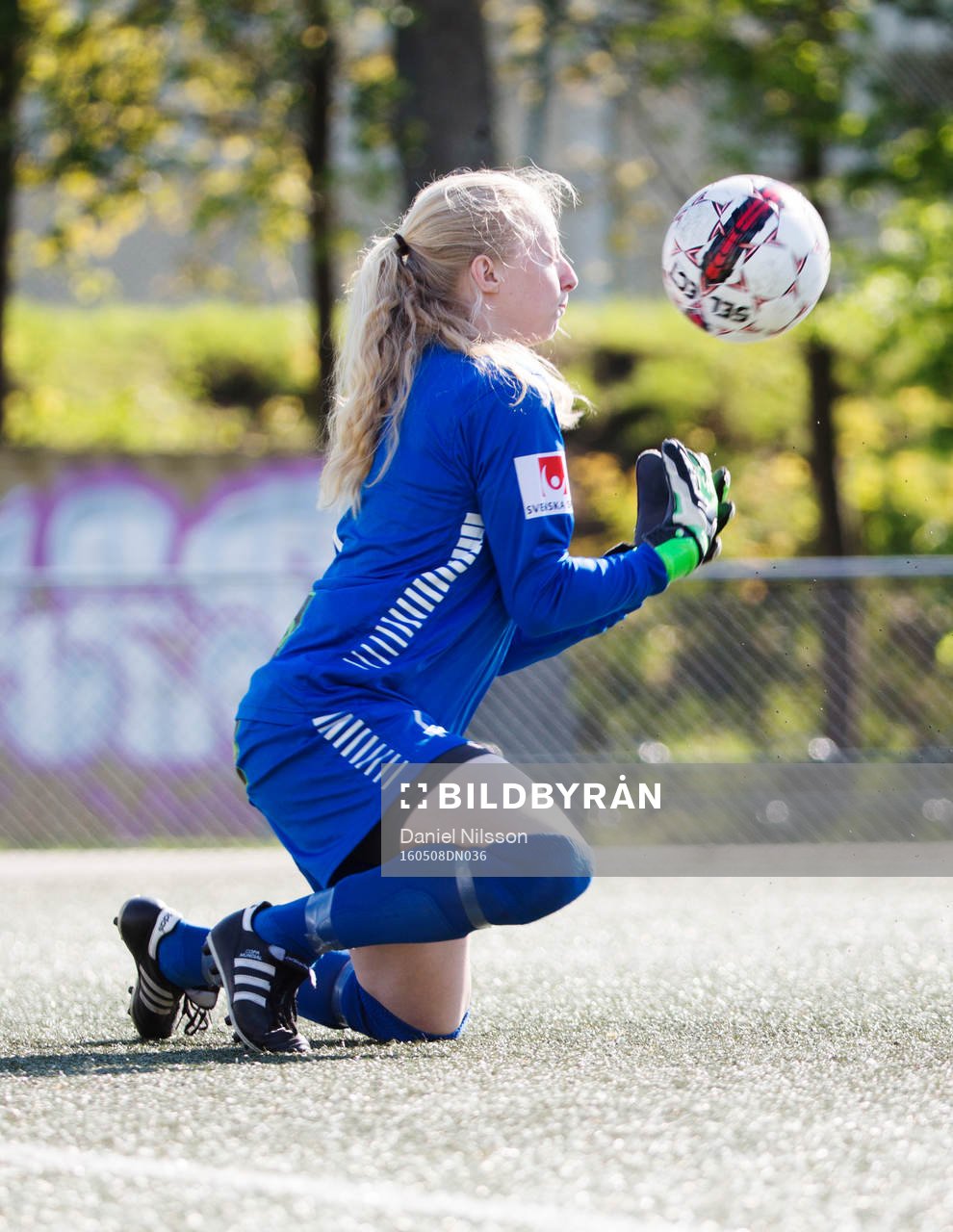 s målvakt Josephine Frigge