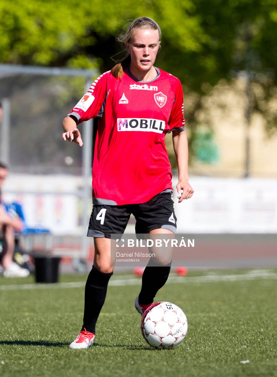 s Elin Björklund