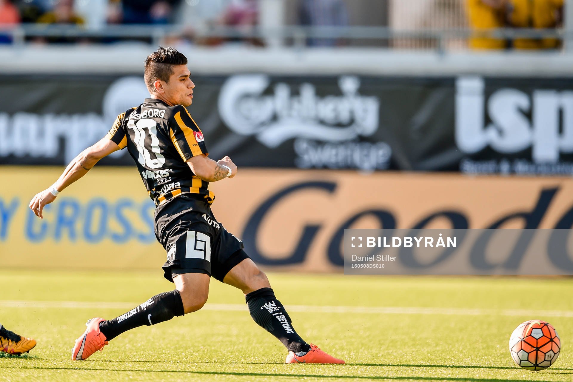 Häckens Paulo de Oliveira reducerar till 1-2