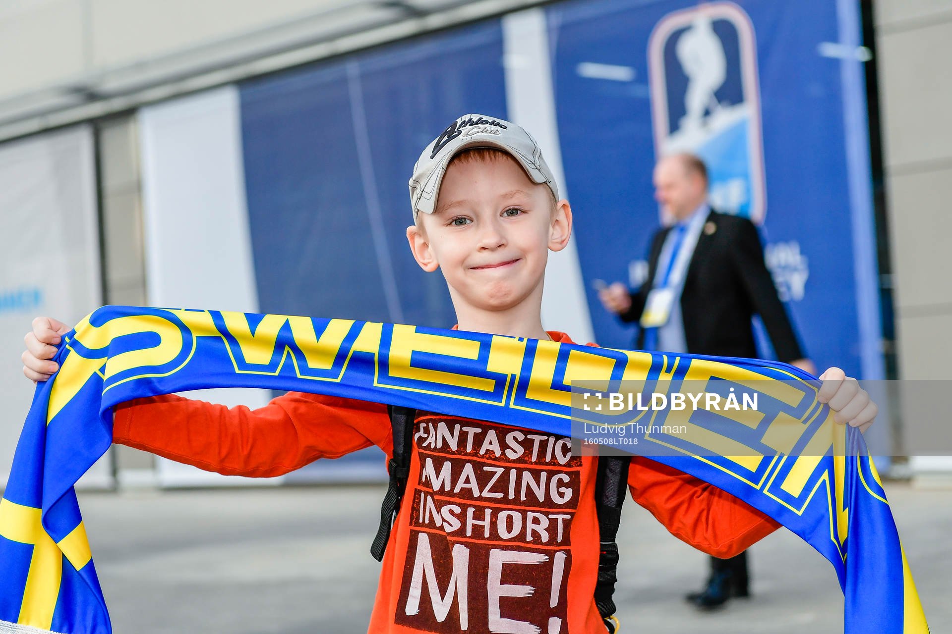 Supporter före ishockeymatchen i Ishockey-VM mellan