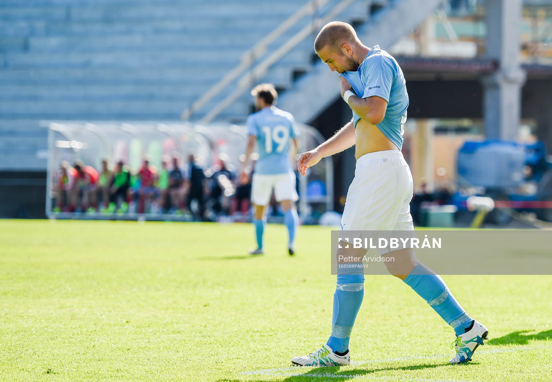 Malmö FFs Anton Tinnerholm deppar