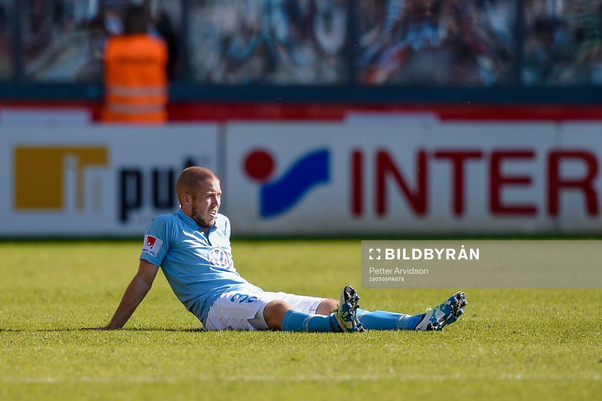 Malmö FFs Anton Tinnerholm deppar