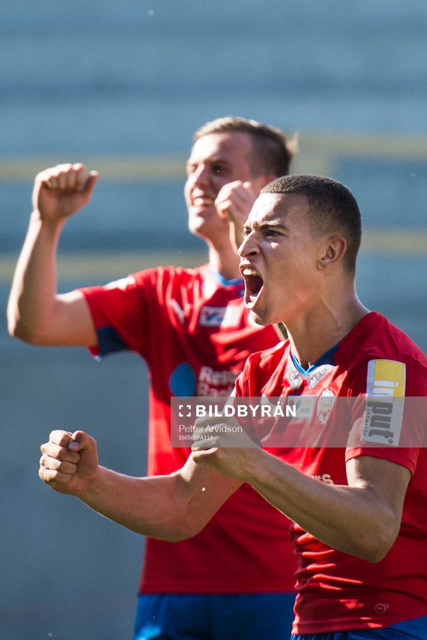 Helsingborgs Jordan Larsson jublar