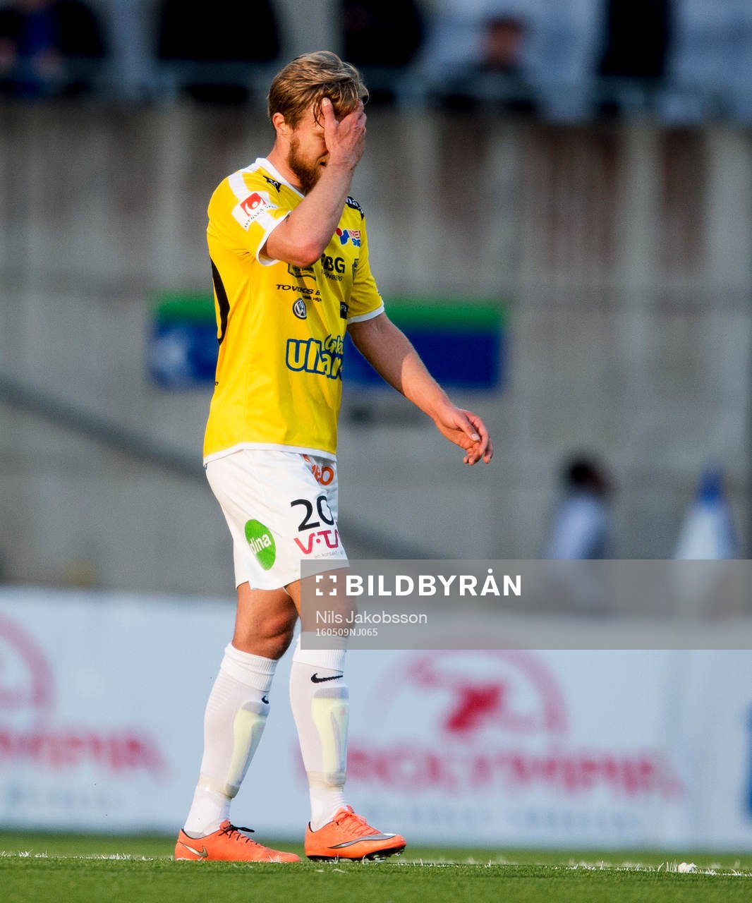 Falkenbergs Akseli Pelvas deppar