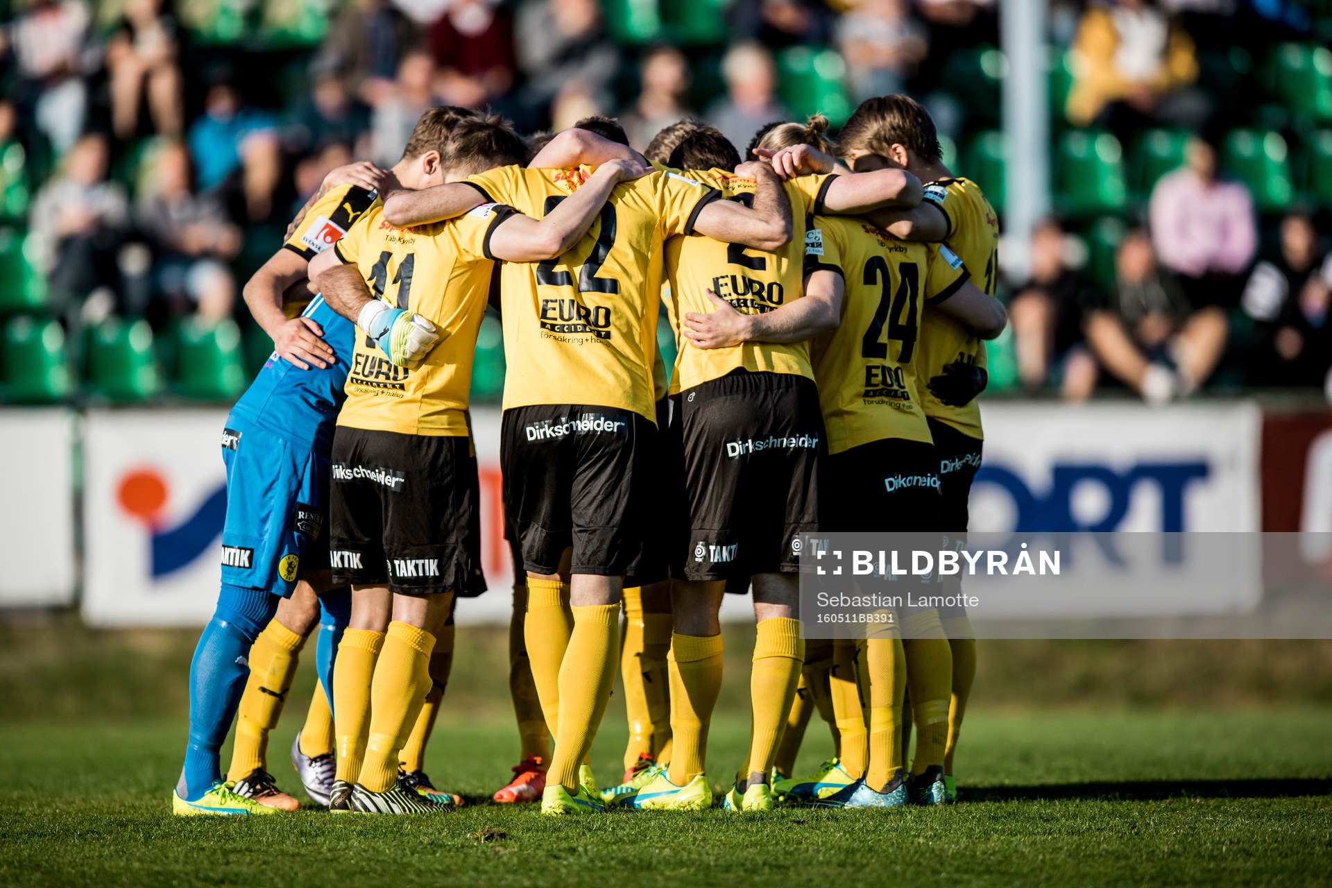 Frejs spelare laddar upp