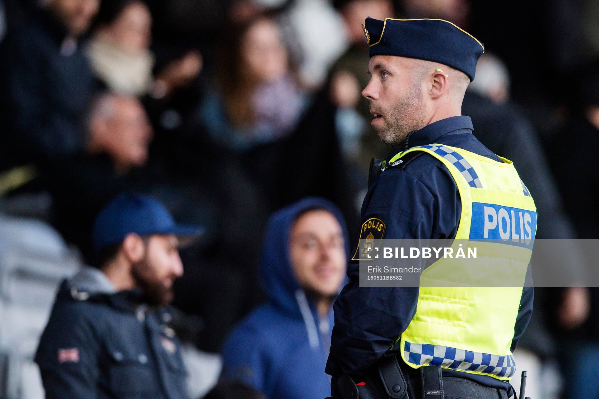 Polisen har koll på åskådarna
