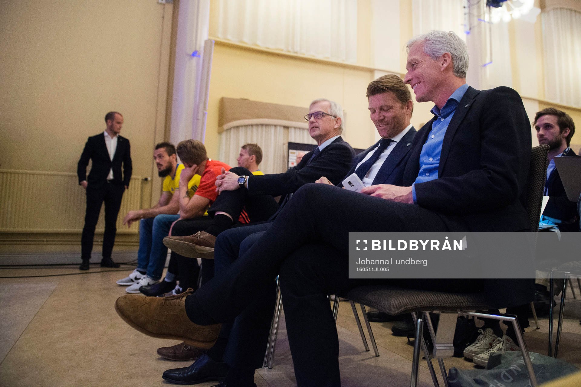 Svenska Fotbollförbundets landslagschef Lars Richt, player manager Marcus Allbäck och generalsekreterare Håkan Sjöstrand under en presskonferens där EM-truppen presenteras den 11 maj 2016 i Stockholm.