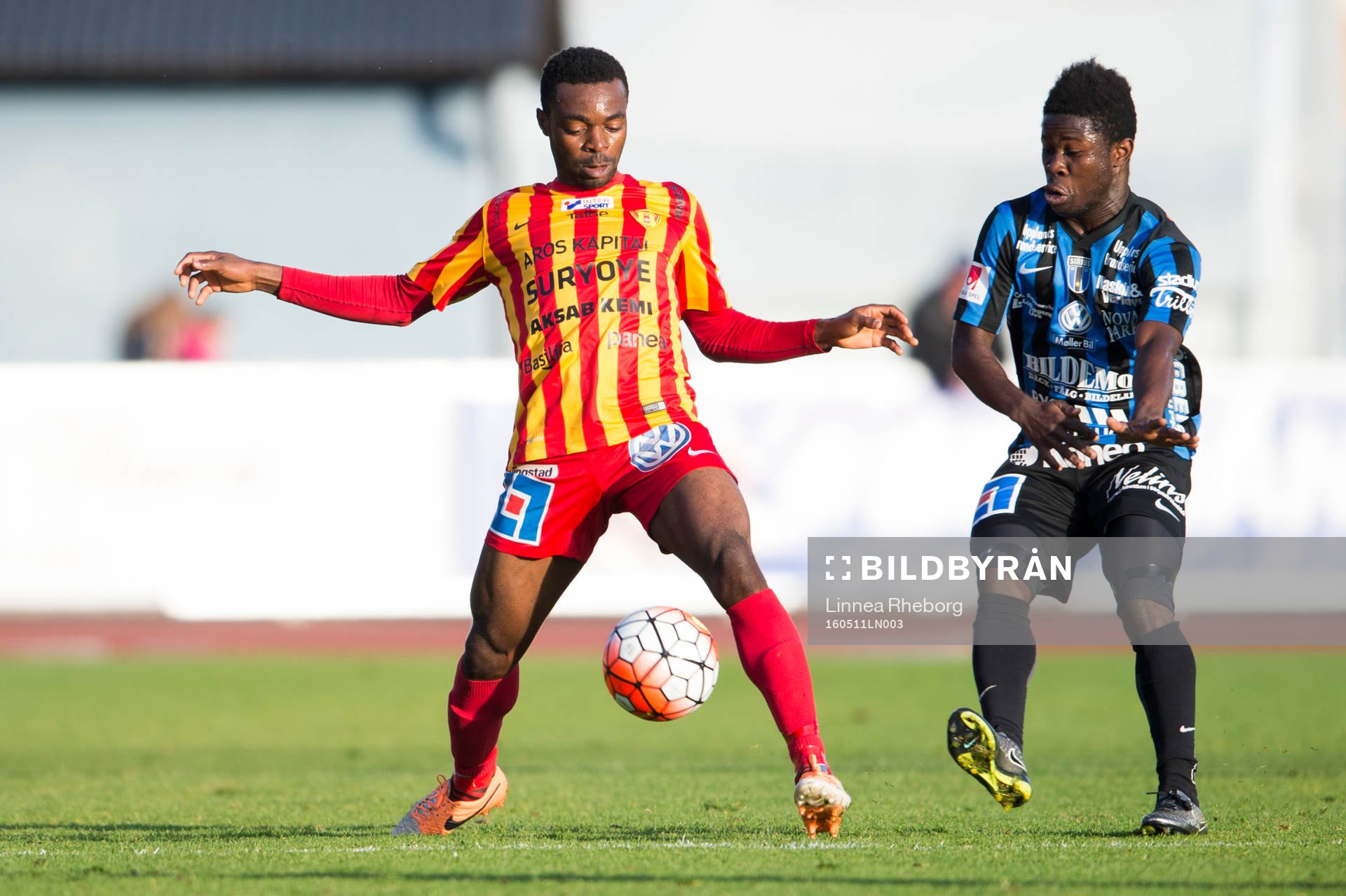 Syrianskas Success Nwousu och Sirius Kingsley Kofi Sarfo i