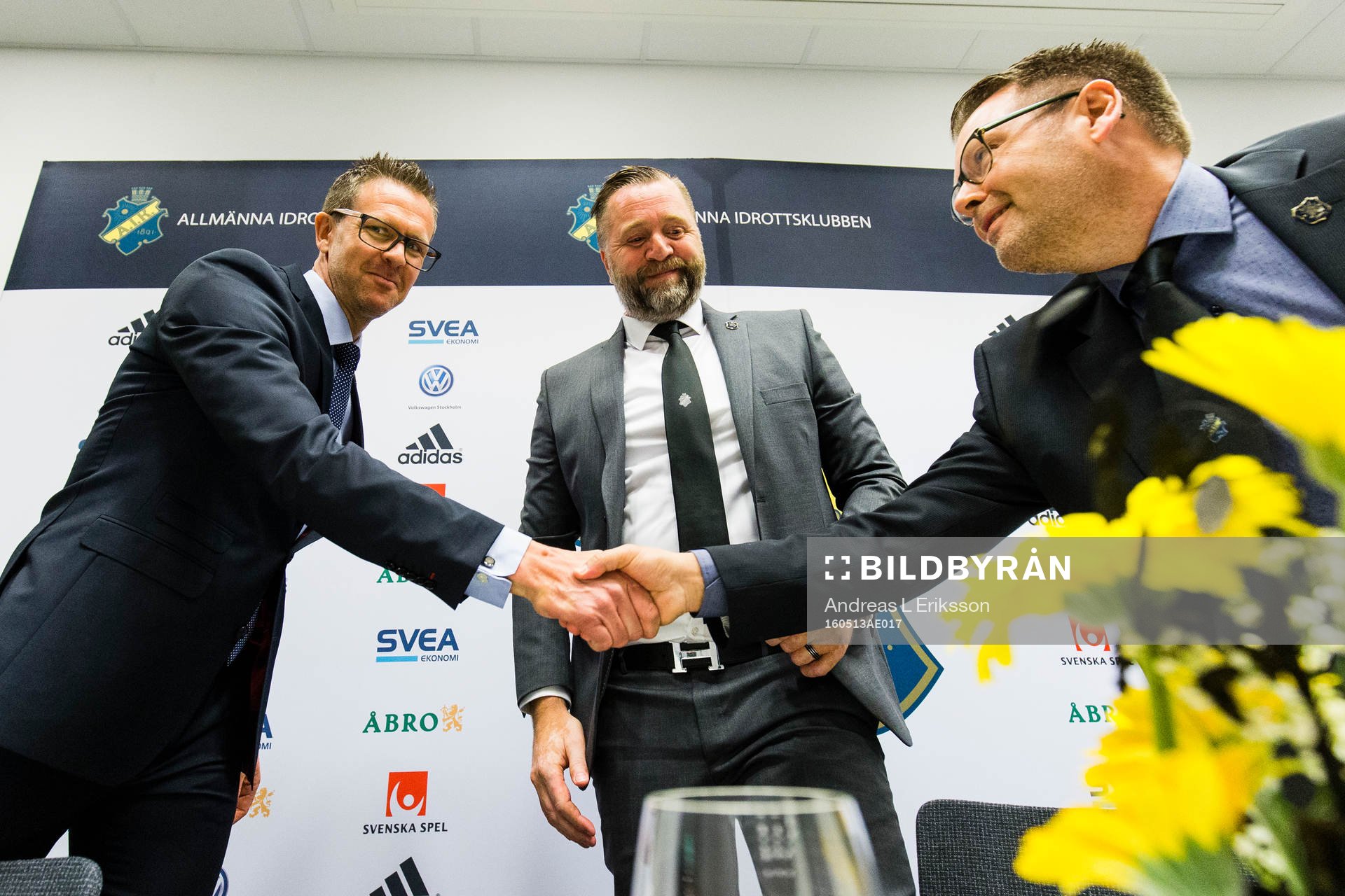 s tränare Rikard Norling, sportchef Björn Wesström och