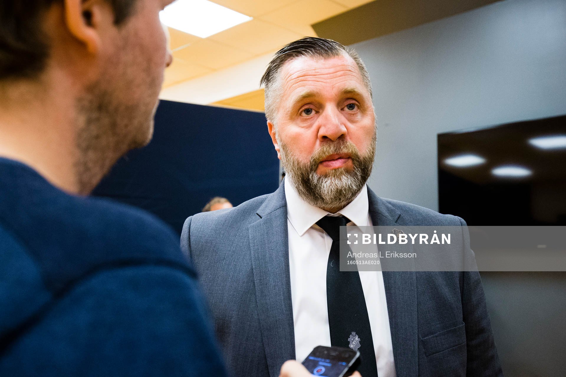 AIK:s sportchef Björn Wesström blir intervjuad av media under en presskonferens där AIK presenterar ny tränare den 13 maj 2016 i Stockholm.