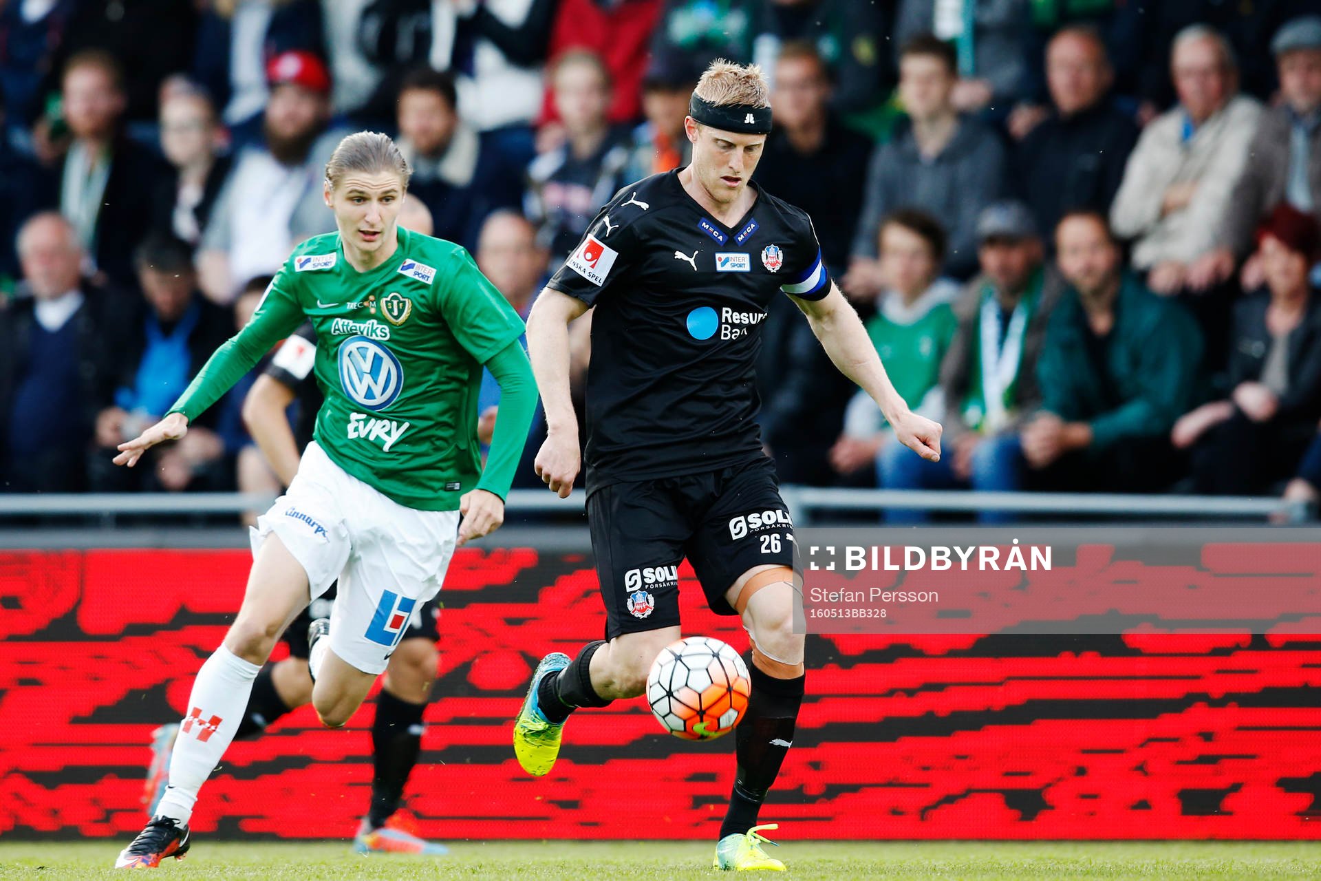 Jönköpings Pawel Cibicki och Helsingborgs Peter Larsson