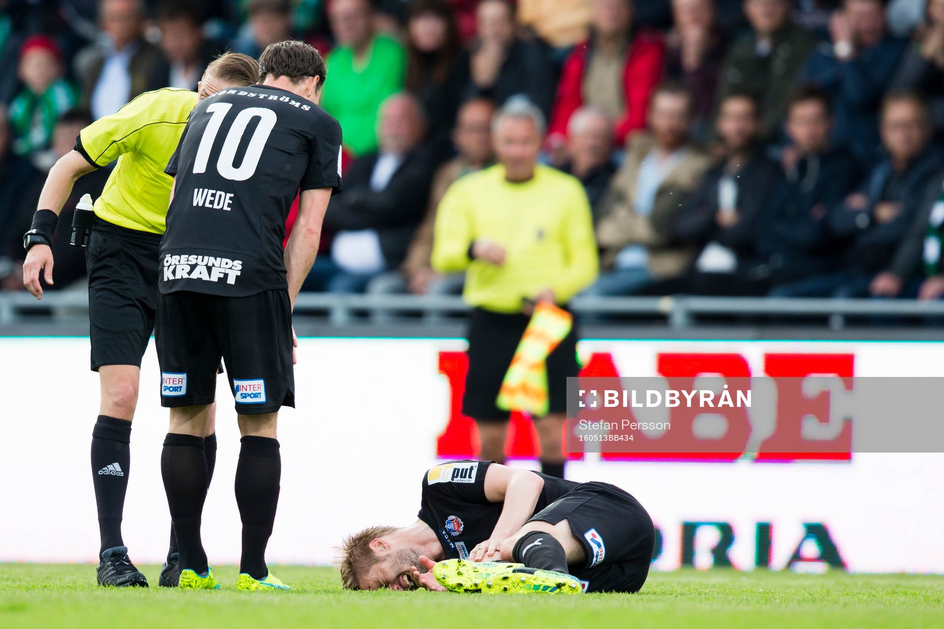 Helsingborgs Johan Mårtensson har ont
