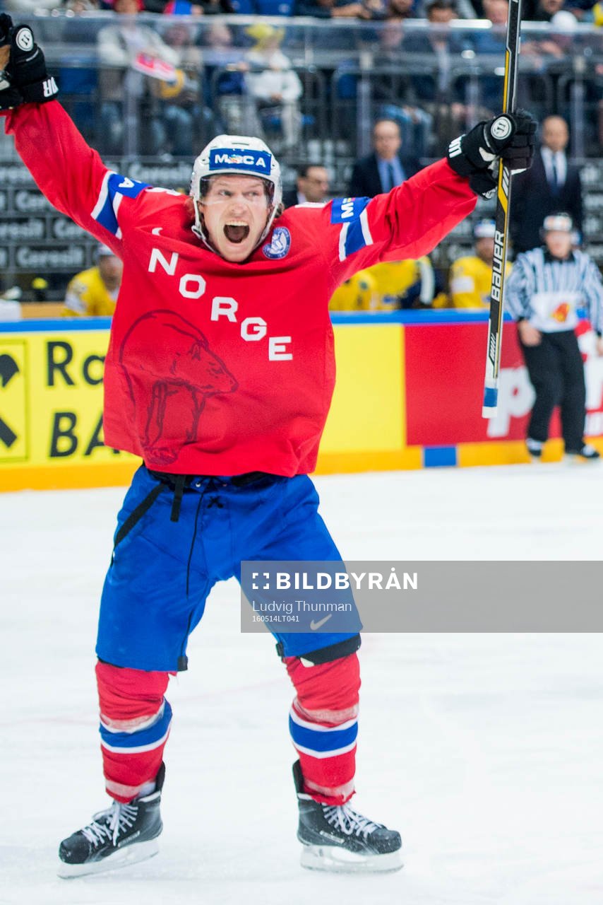 Norges Mathis Olimb jublar