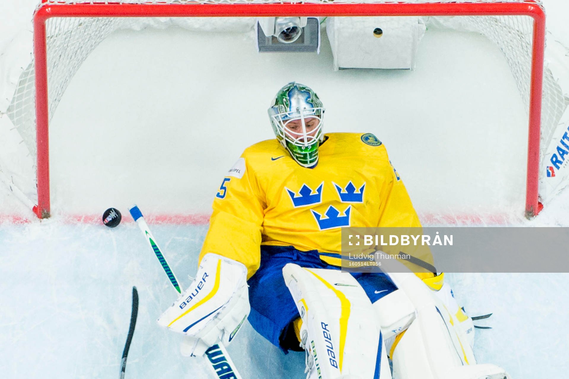 Sveriges målvakt Jacob Markström deppar