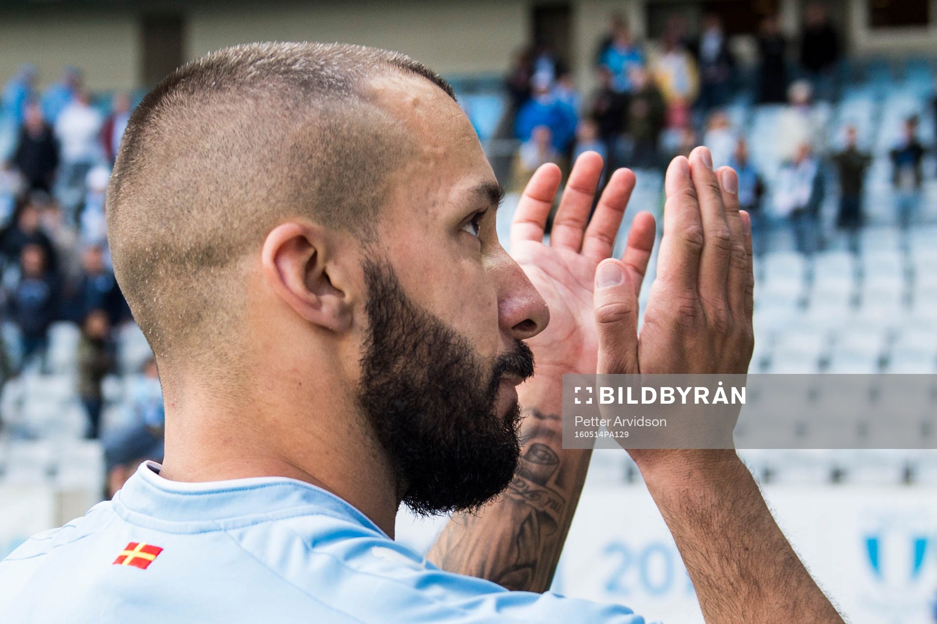 4 Malmö FFs Guillermo Molins tackar publiken