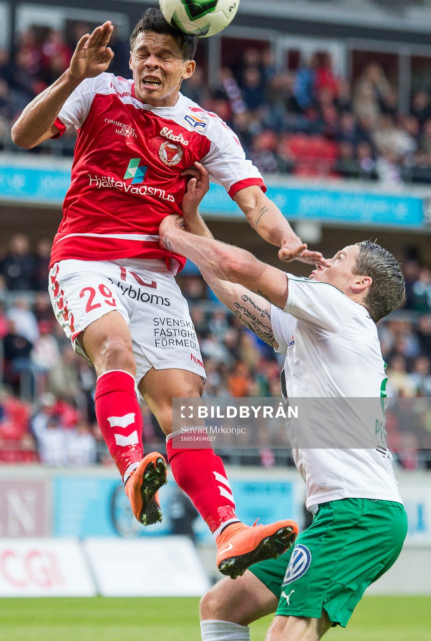 Kalmars Romário Pereira Sipião och Hammarbys Johan Persson