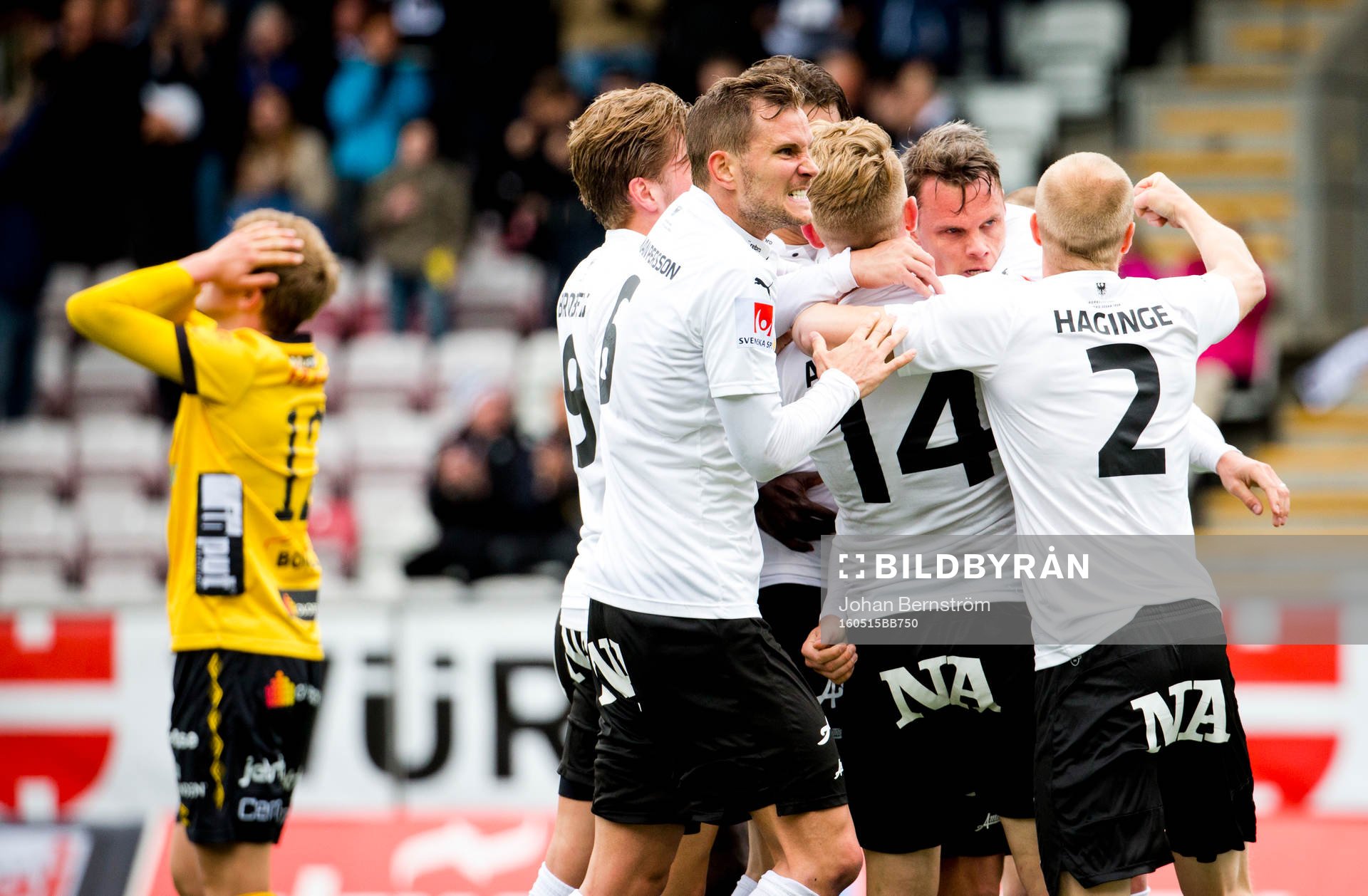 e minuten och jublar med Daniel Gustavsson och Patrik