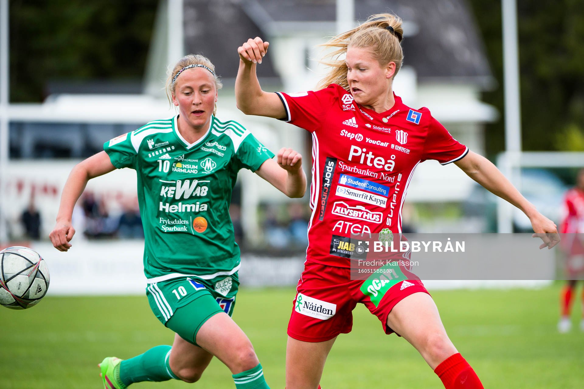 Piteås Nina Jakobsson och Mallbackens Julia Karlenäs
