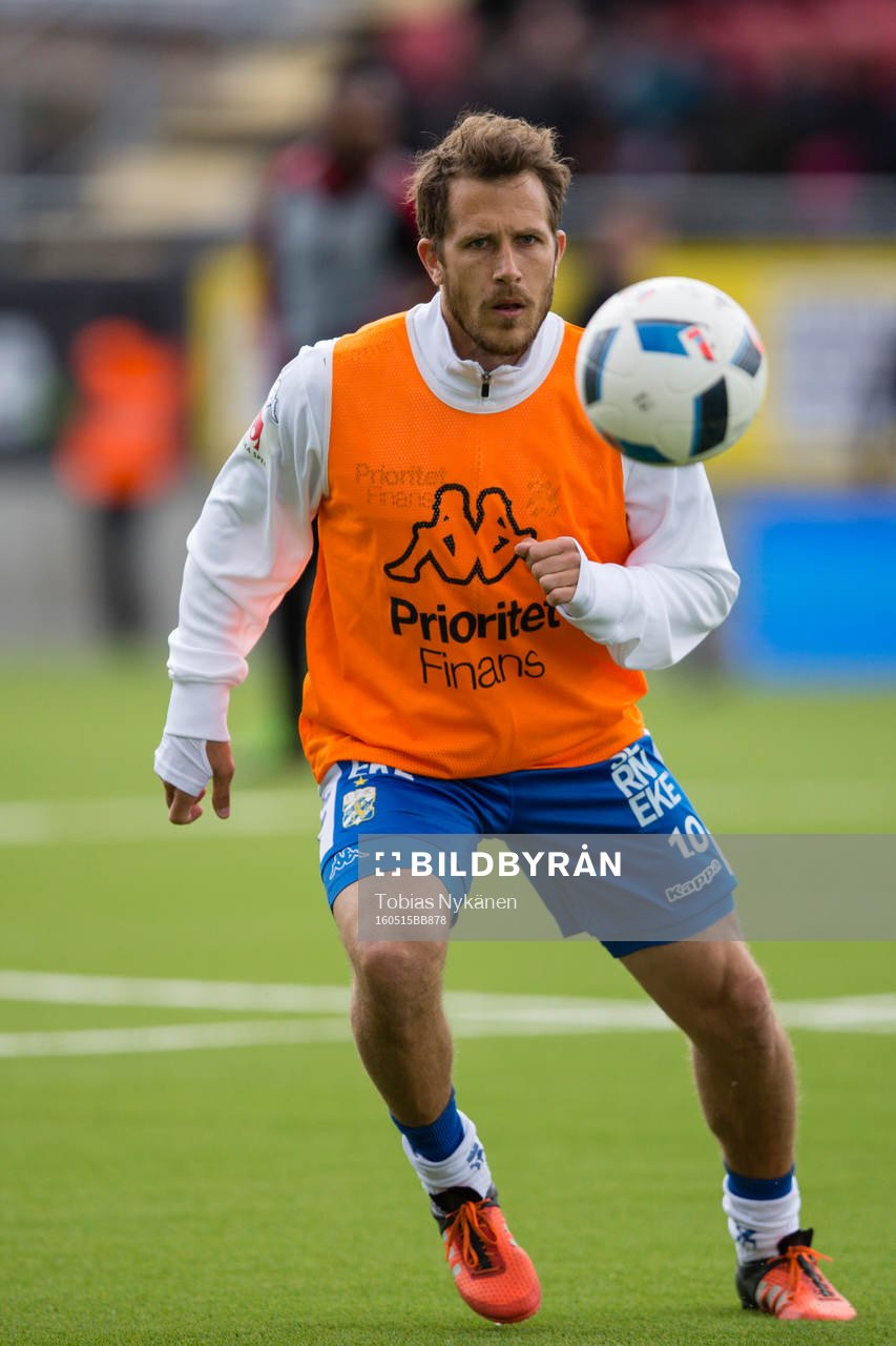 IFK Göteborgs Tobias Hysén värmer upp