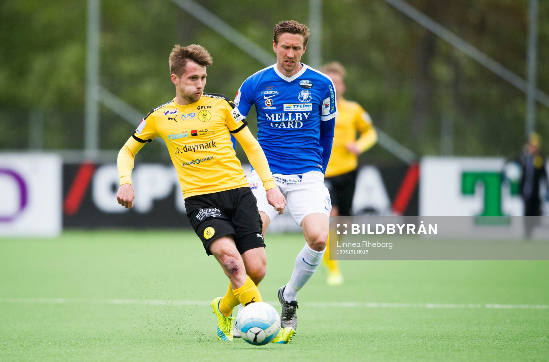 Frejs Adam Gradén och Trelleborgs Marcus Pode