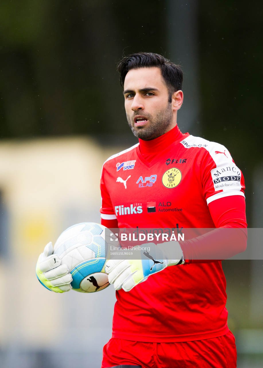 Frejs målvakt Marko Atanackovic