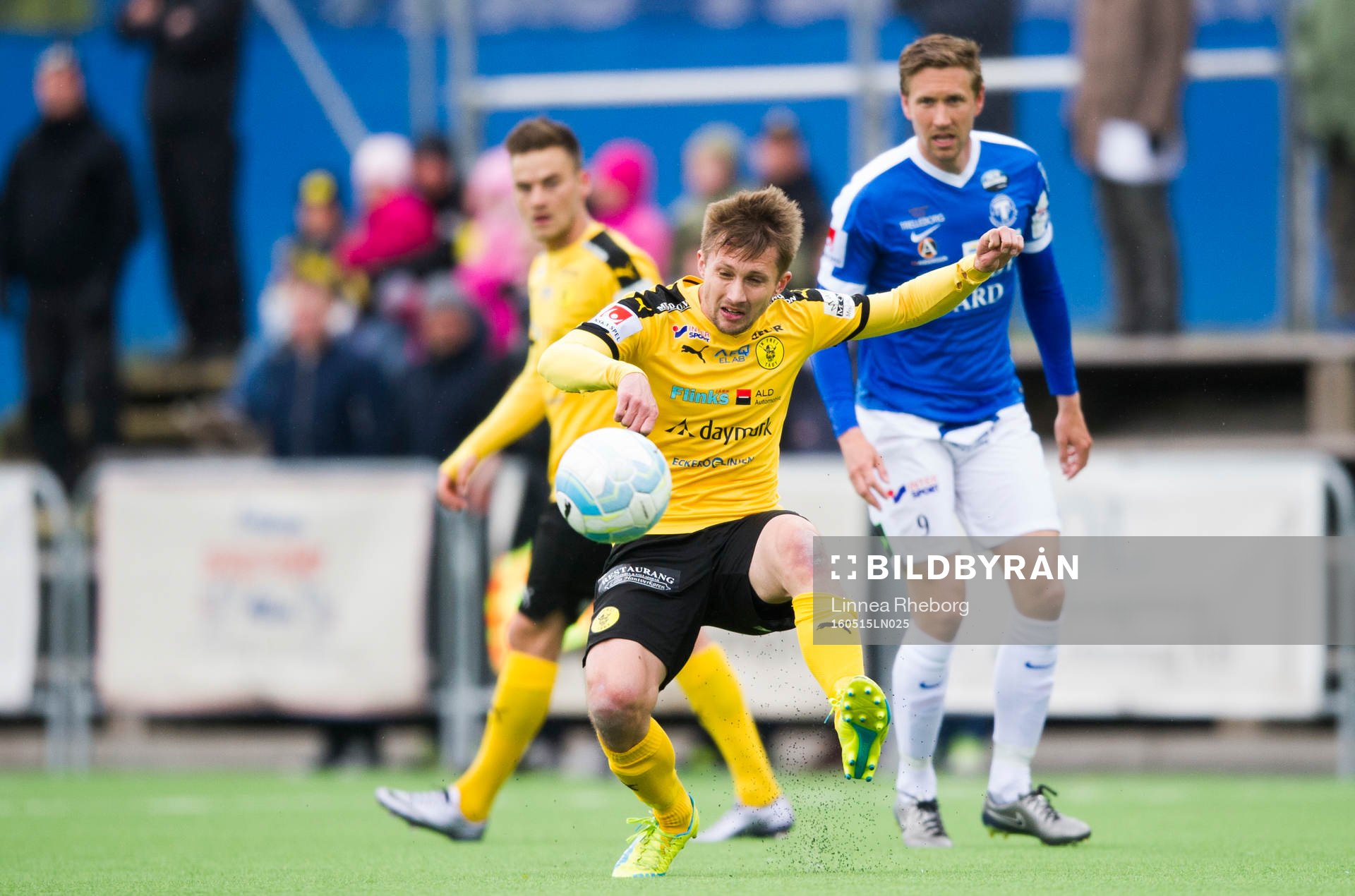 Frejs Adam Gradén och Trelleborgs Marcus Pode