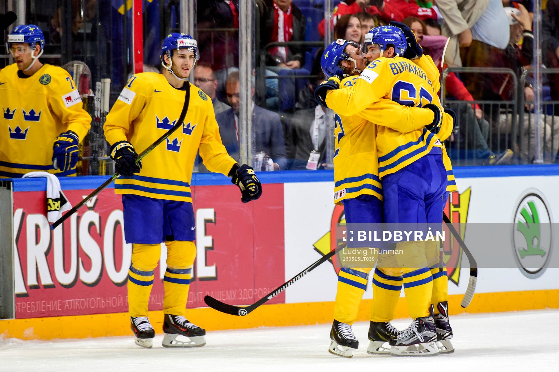 Sveriges Magnus Nygren kramar om Andre Burakovsky