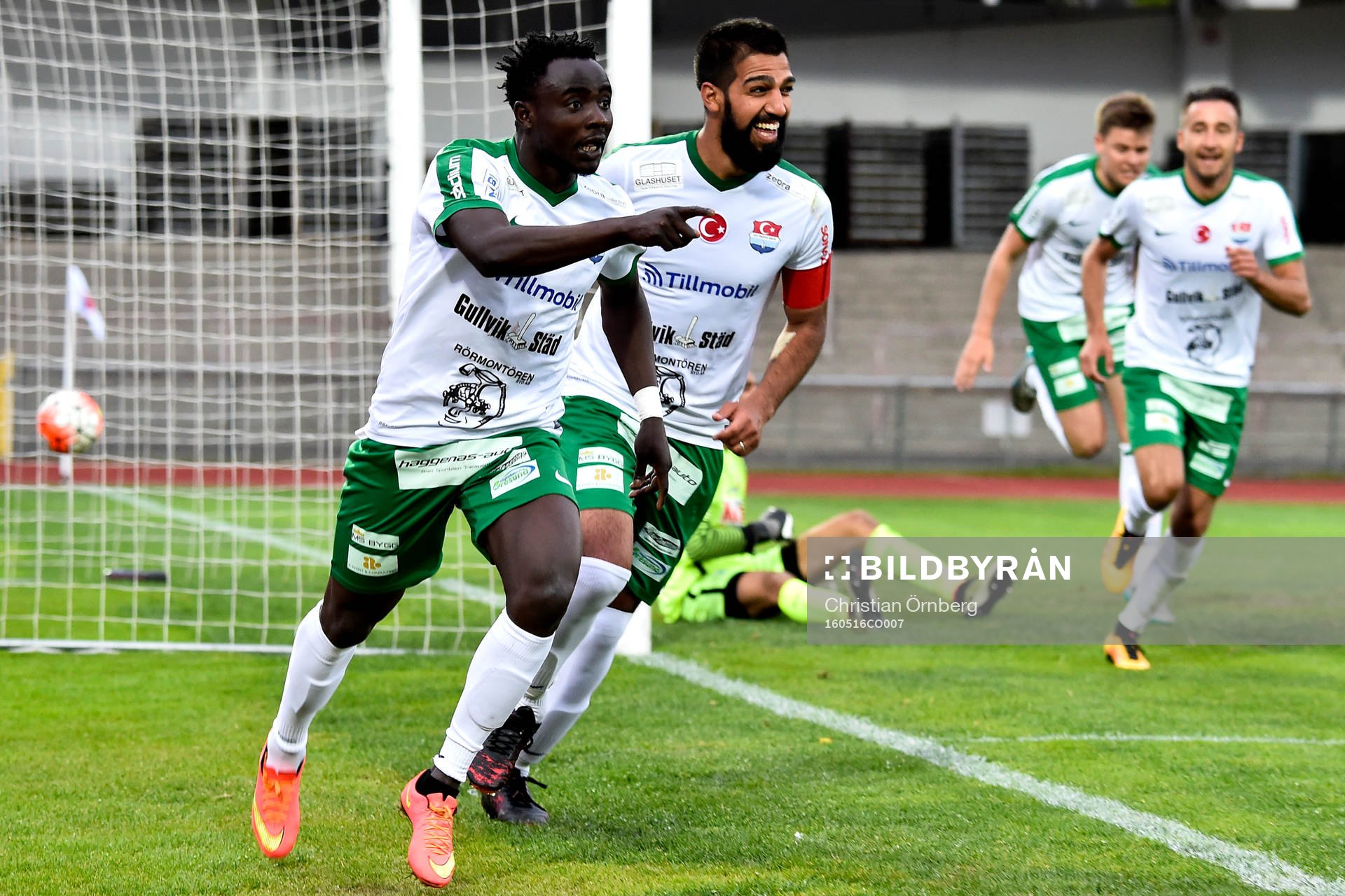Prespa Birliks Edafe Egbedi jublar