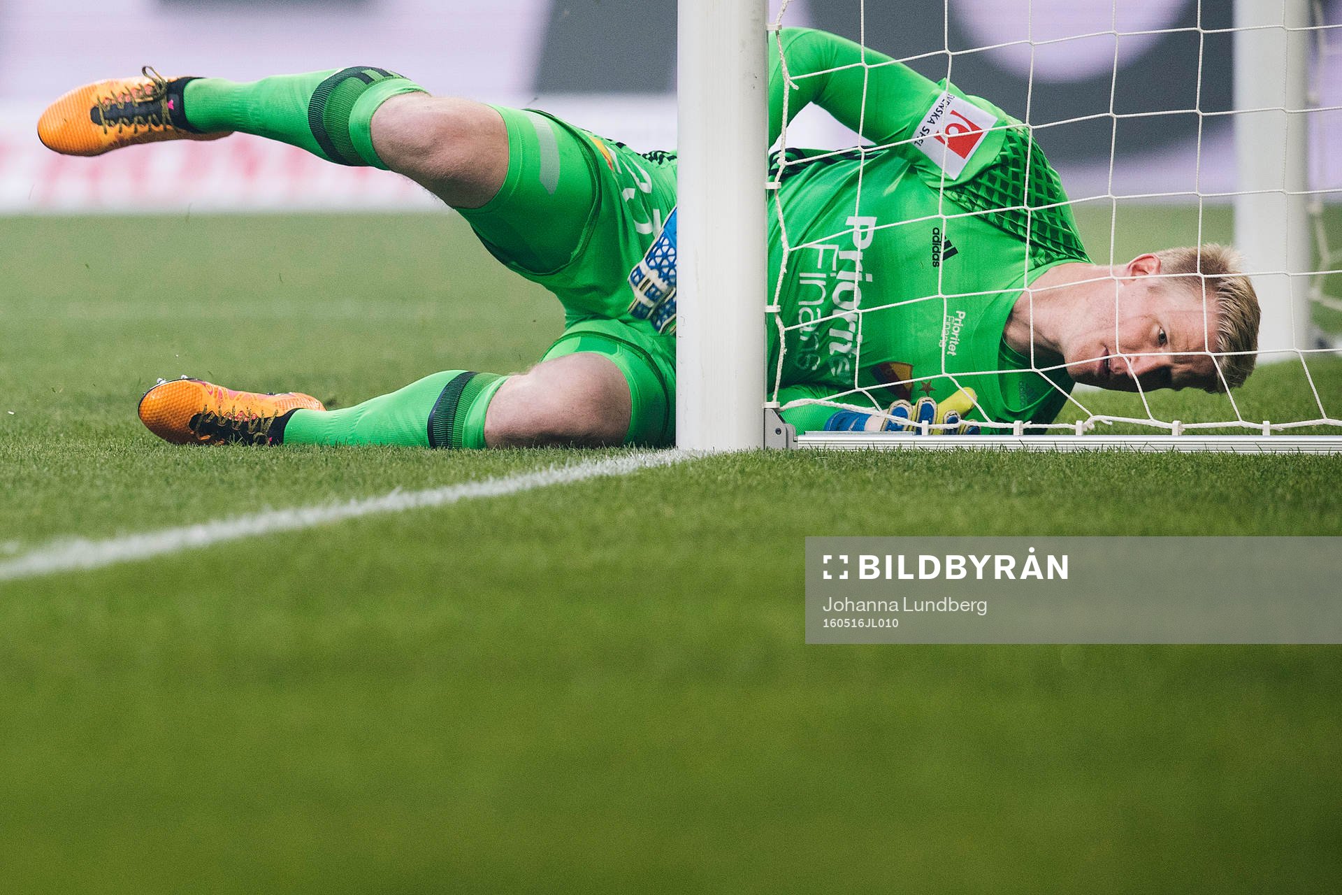 Djurgårdens målvakt Hampus Nilsson deppar