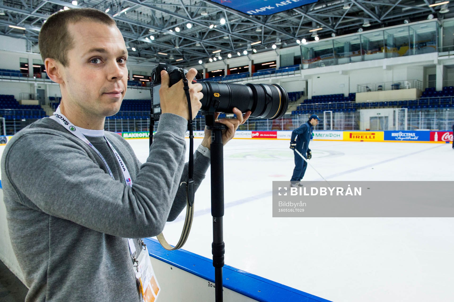 Ludvig Thunman fotograferar