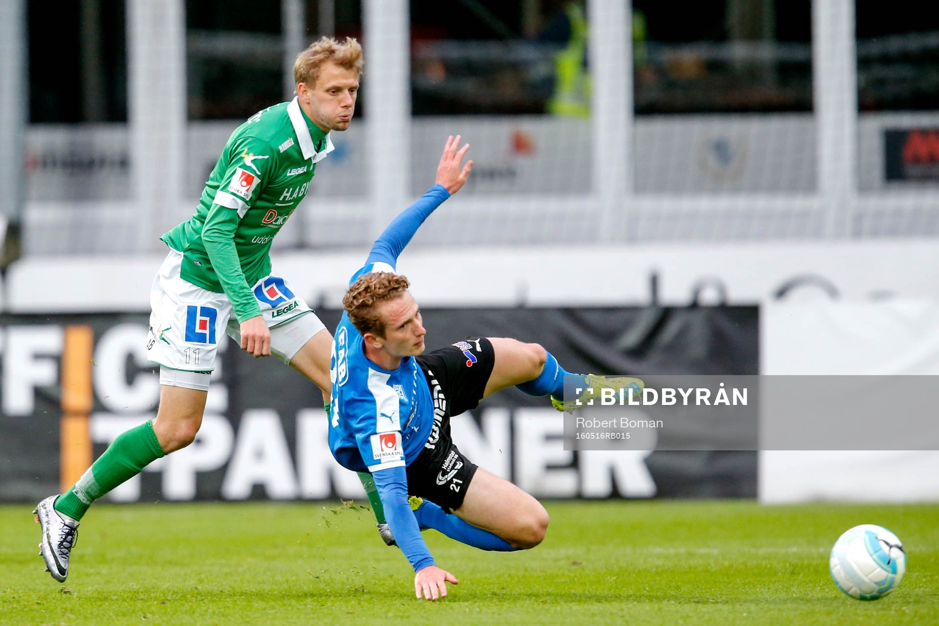 Ljungskiles Jakob Olsson och Halmstads Andreas Bengtsson
