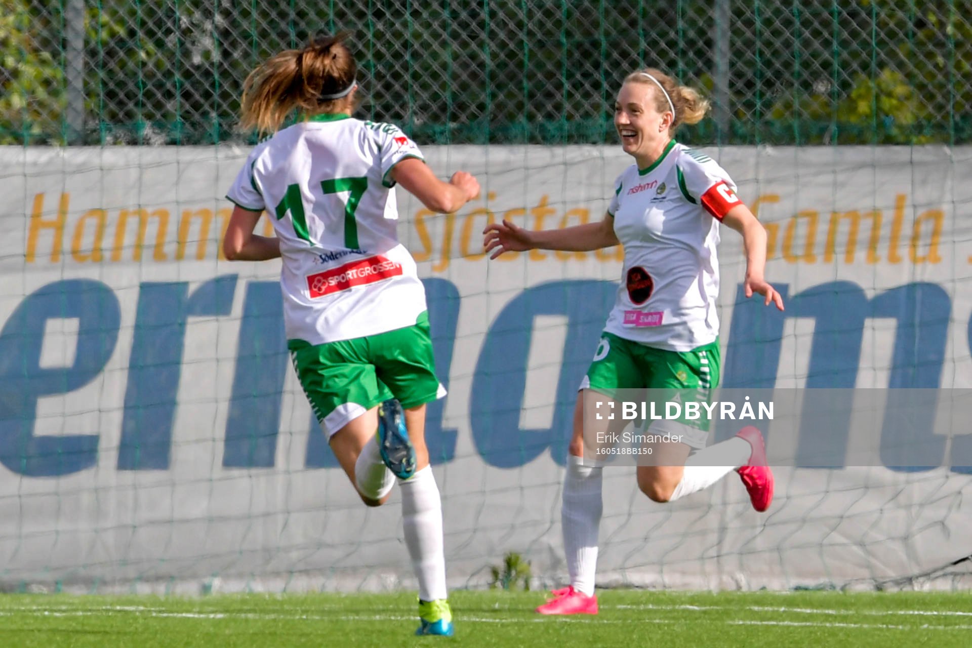 Hammarbys Olga Ekblom jublar