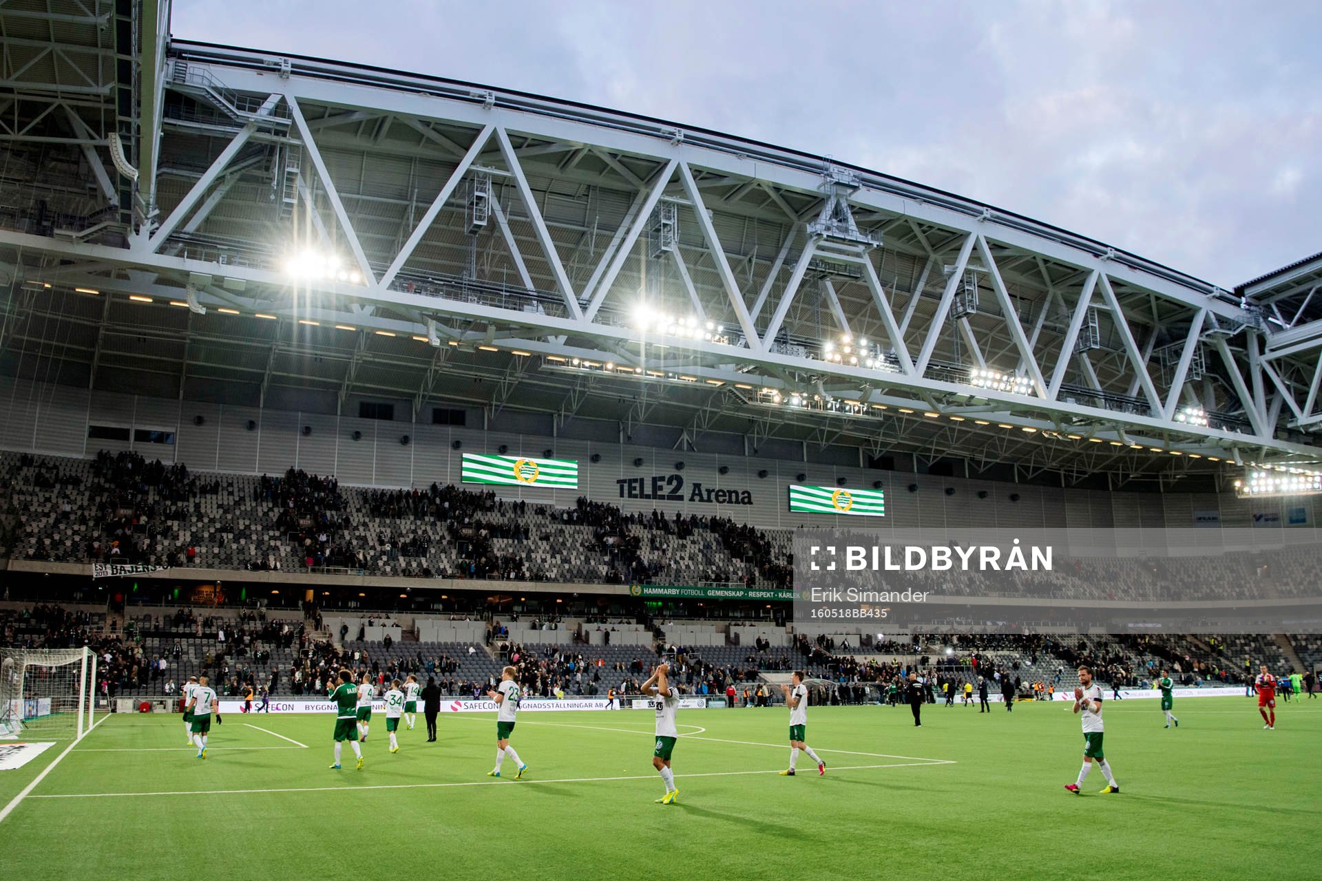Hammarbys spelare tackar publiken
