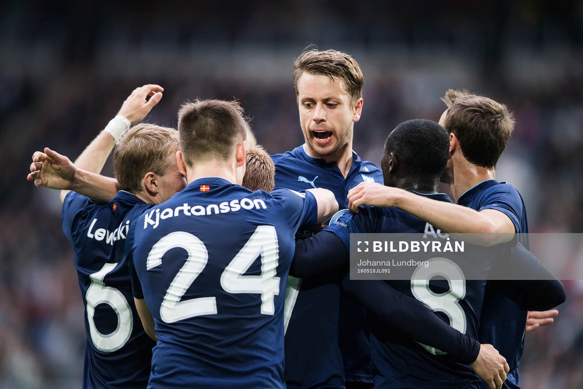 Malmö FFs Anders Christiansen gör 0-2 och jublar med