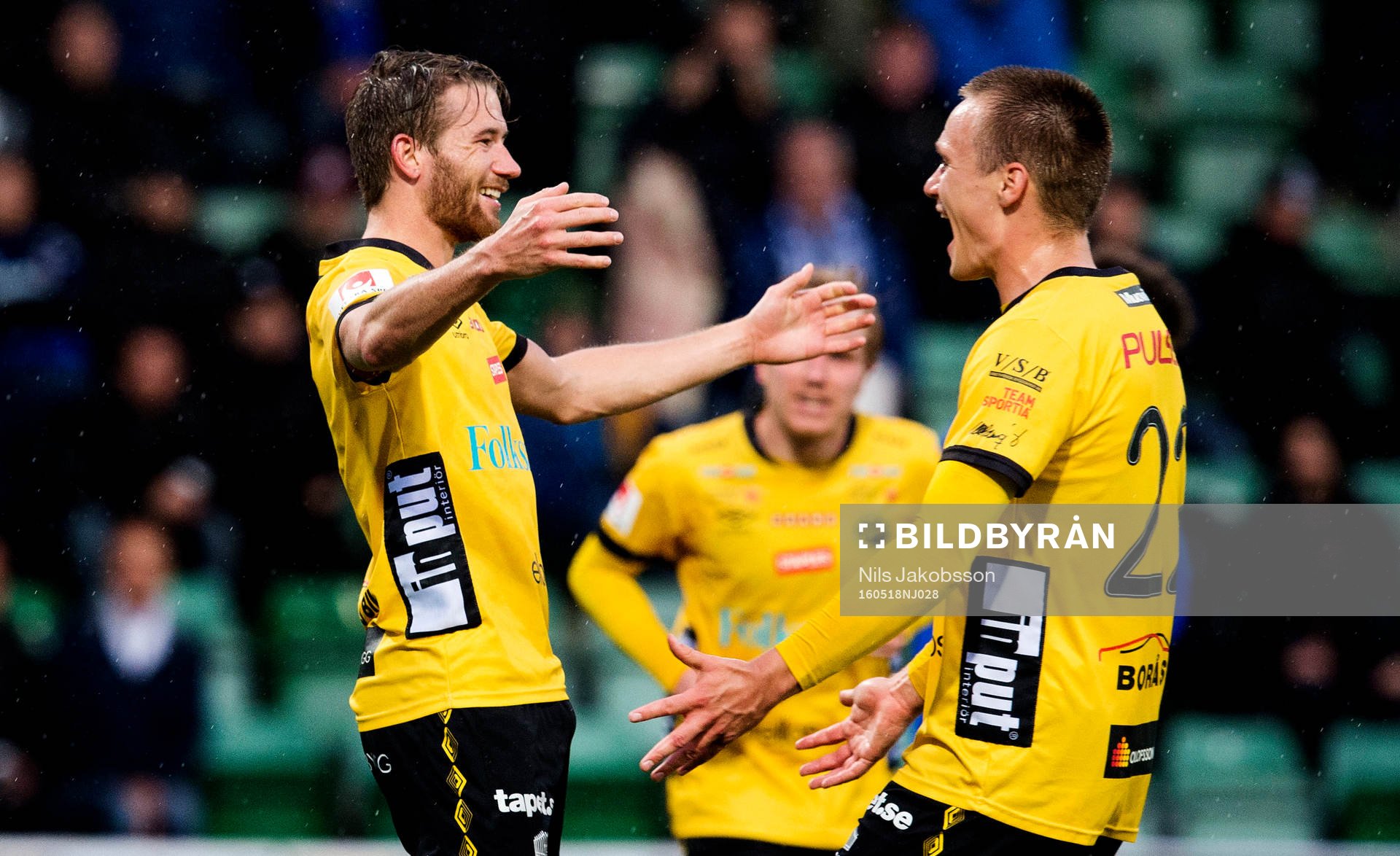 Elfsborgs Marcus Rohdén och Viktor Prodell jublar