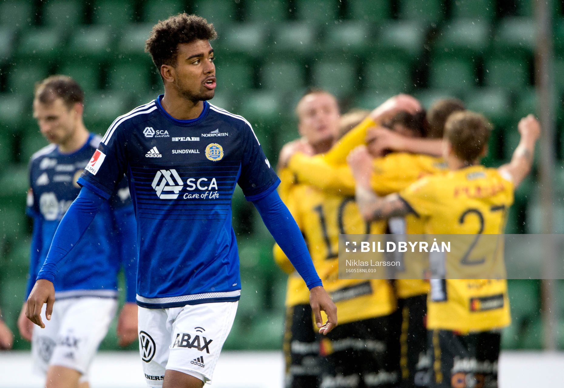 Sundsvalls Noah Sonko Sundberg deppar