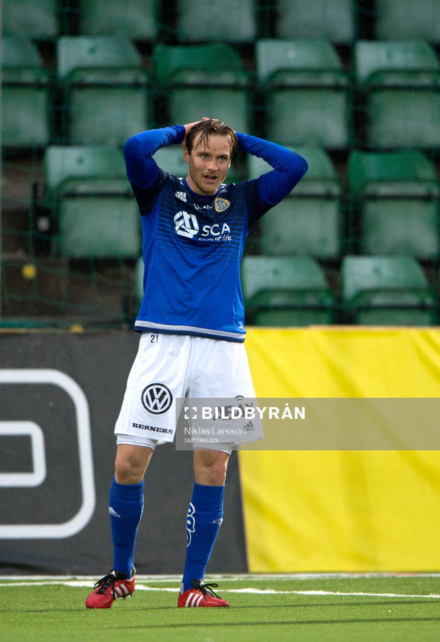 Sundsvalls Eric Larsson deppar