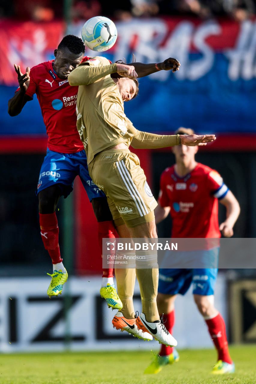Helsingborgs Lalawélé Atakora och Östersunds Emir Smajic