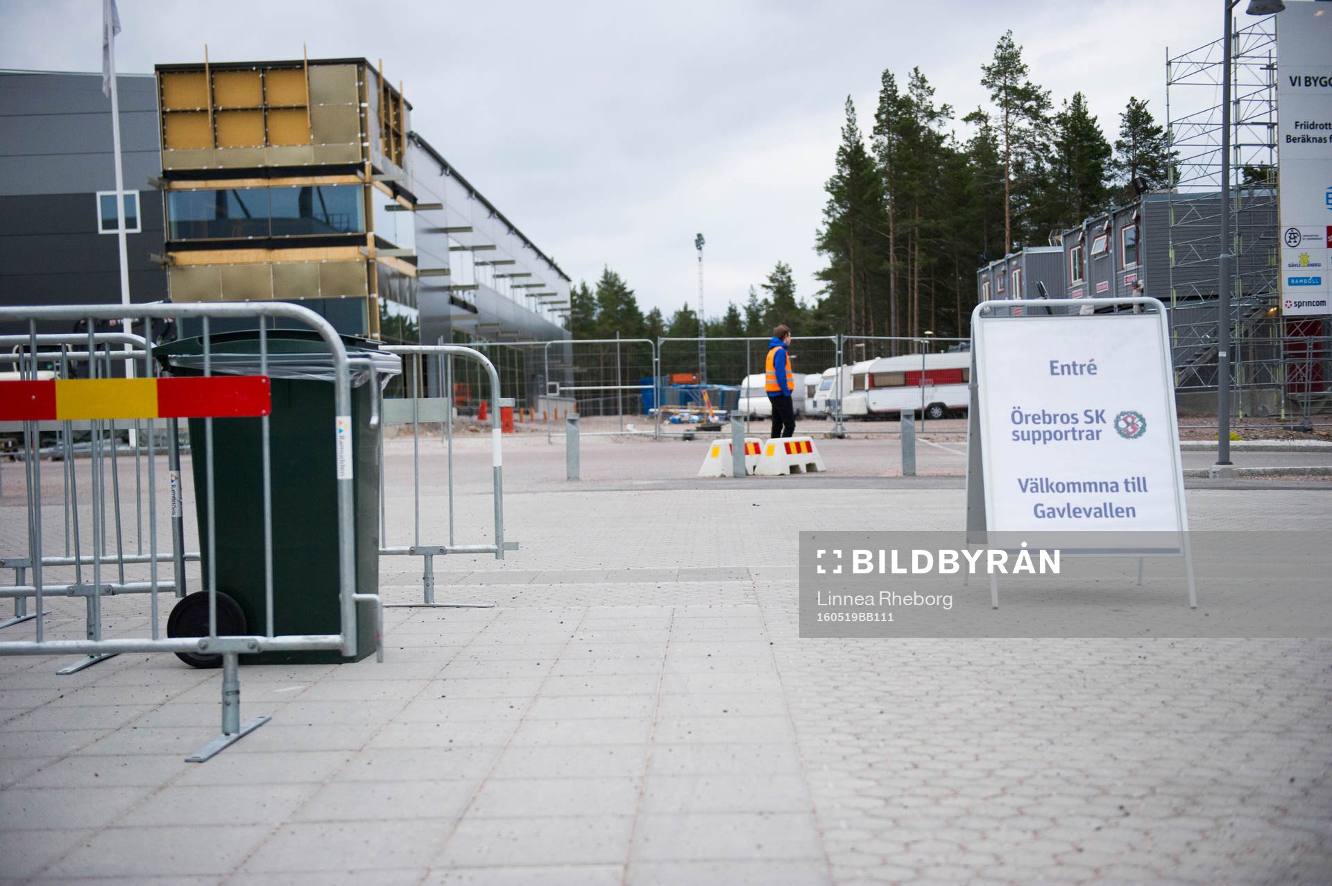 Bortasupportrarnas entré står tom