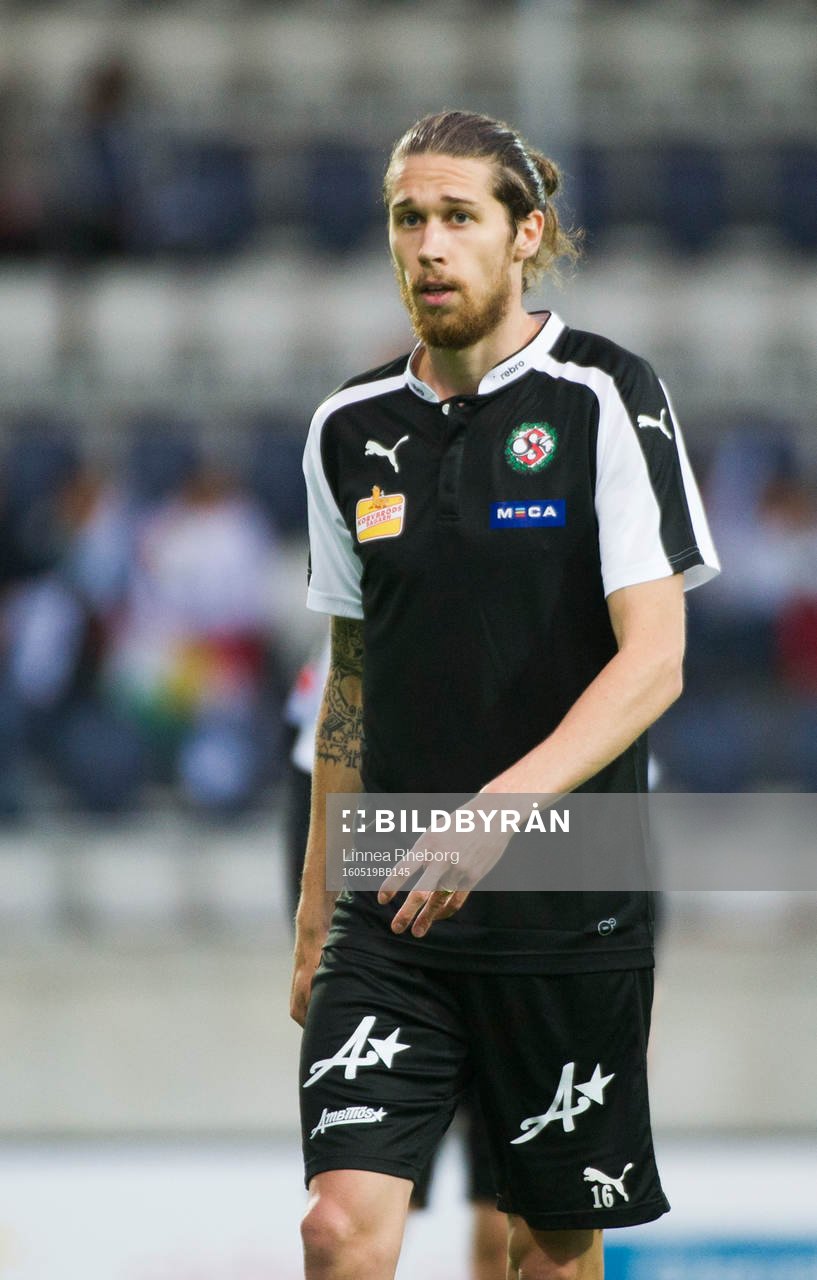 Örebros Daniel Nordmark deppar