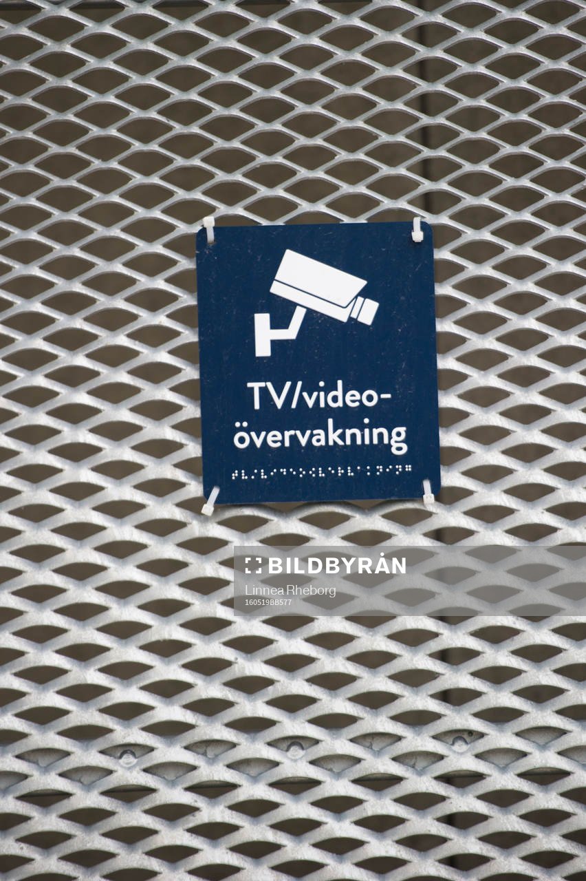 En skylt som visar att området kameraövervakas