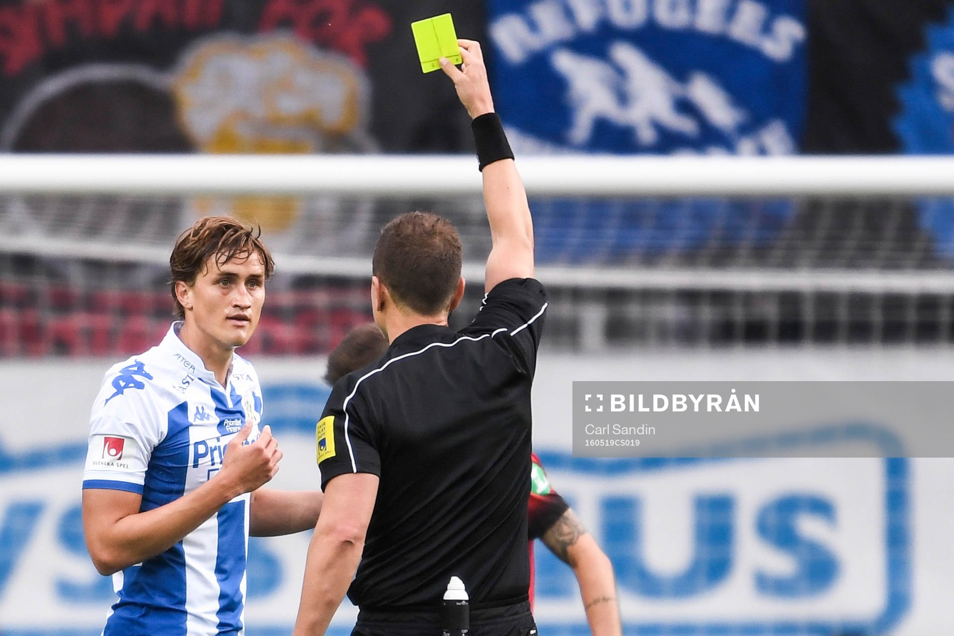 IFK Göteborgs Thomas Rogne får gult kort