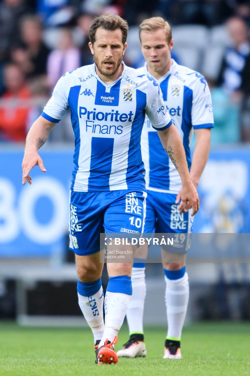 IFK Göteborgs Tobias Hysén och Gustav Engvall deppar