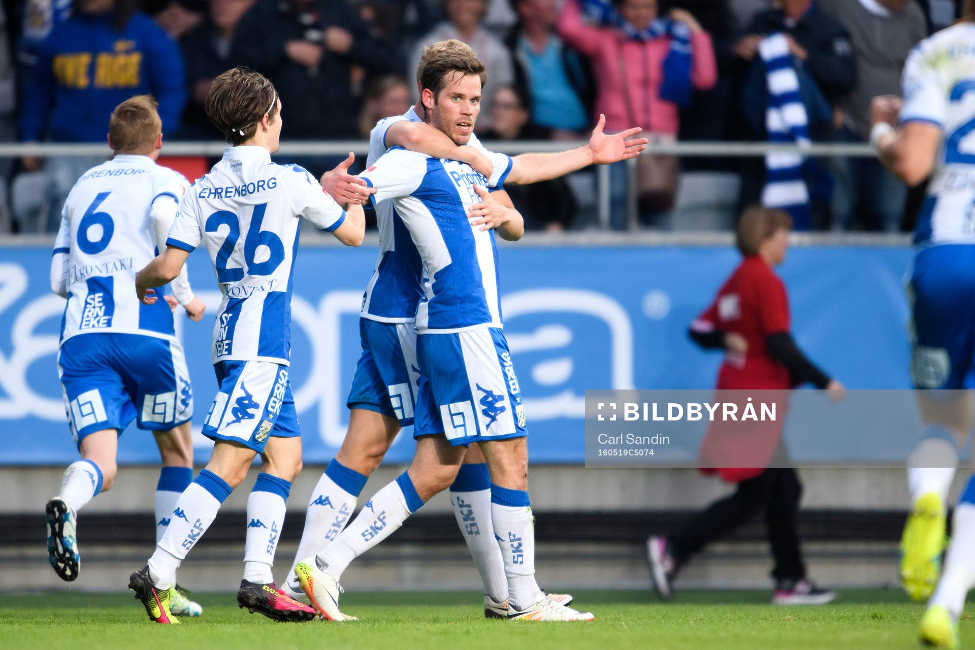 IFK Göteborgs Emil Salomonsson jublar efter att han gjort 1-1 under fotbollsmatchen i Allsvenskan mellan IFK Göteborg och IFK Norrköping den 19 maj 2016 i Göteborg.
