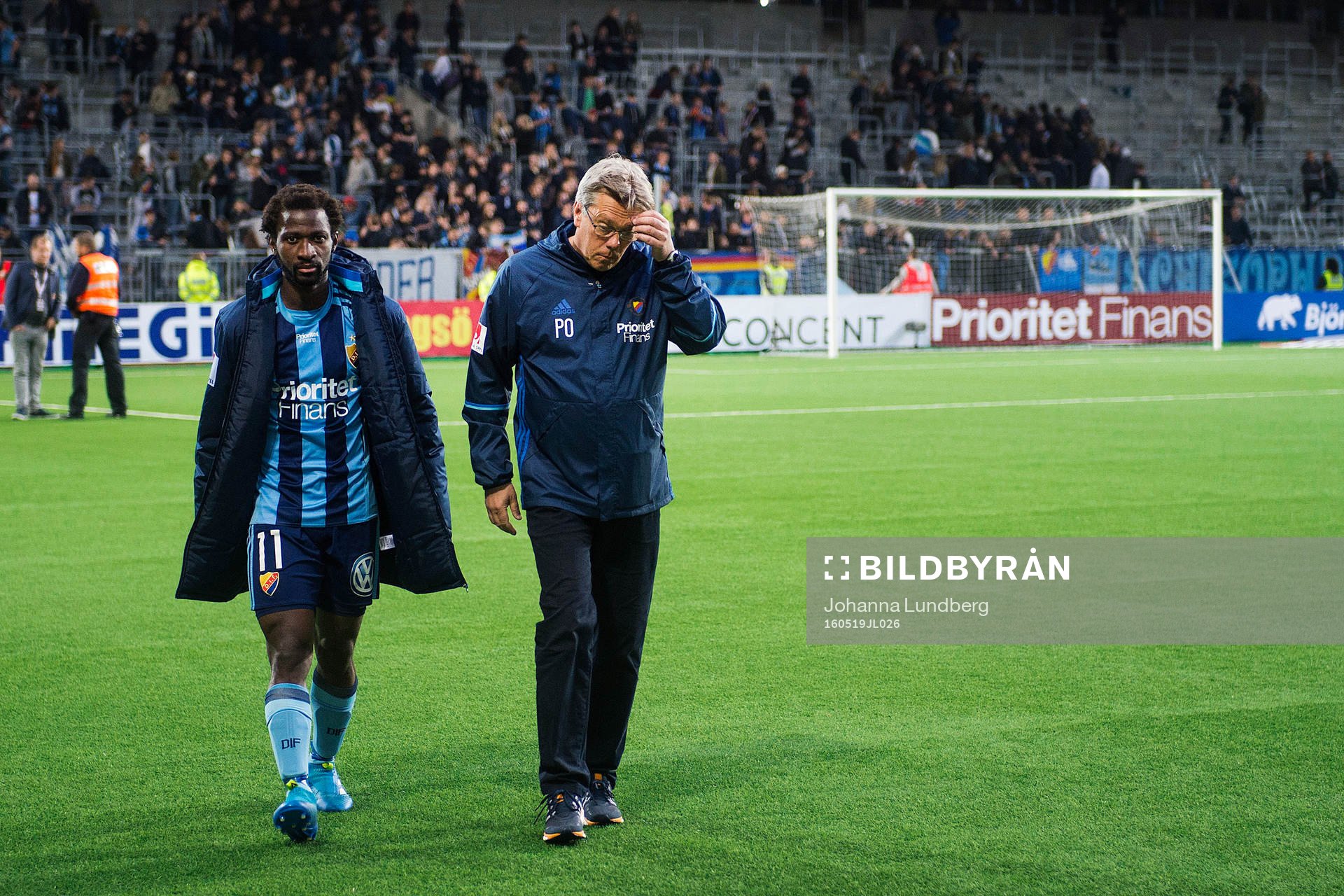 Djurgårdens Amadou Jawo och tränare Per Olsson deppar