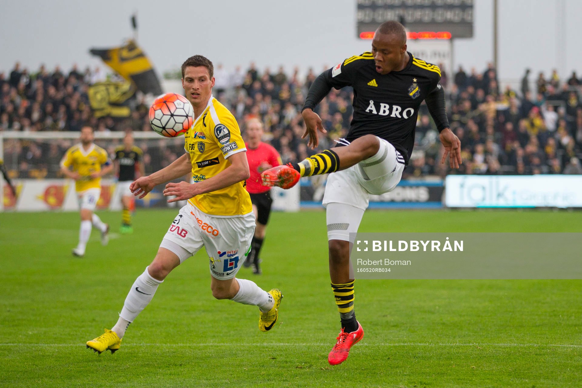 s Carlos Strandberg som gör 0-1