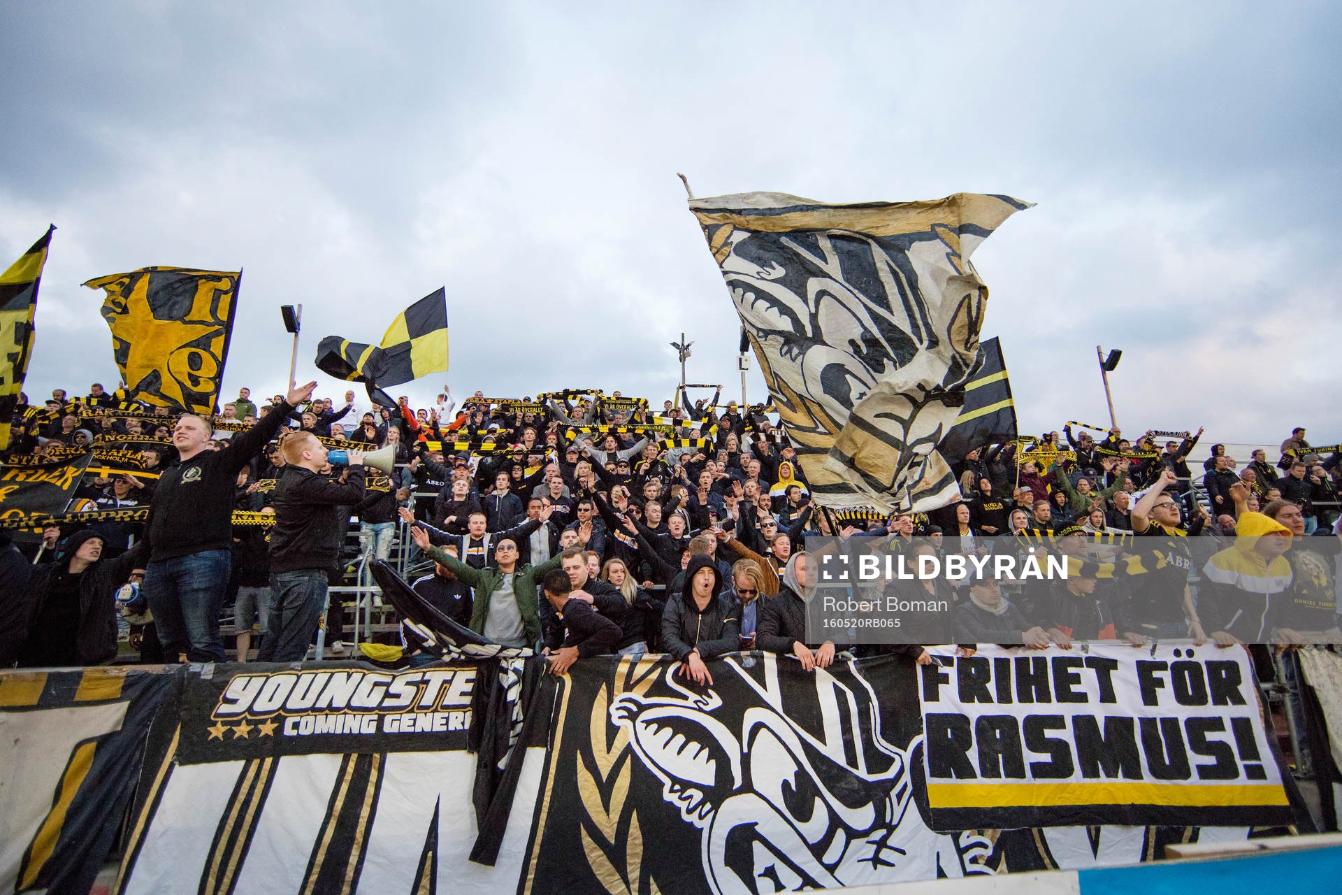 s supportrar jublar