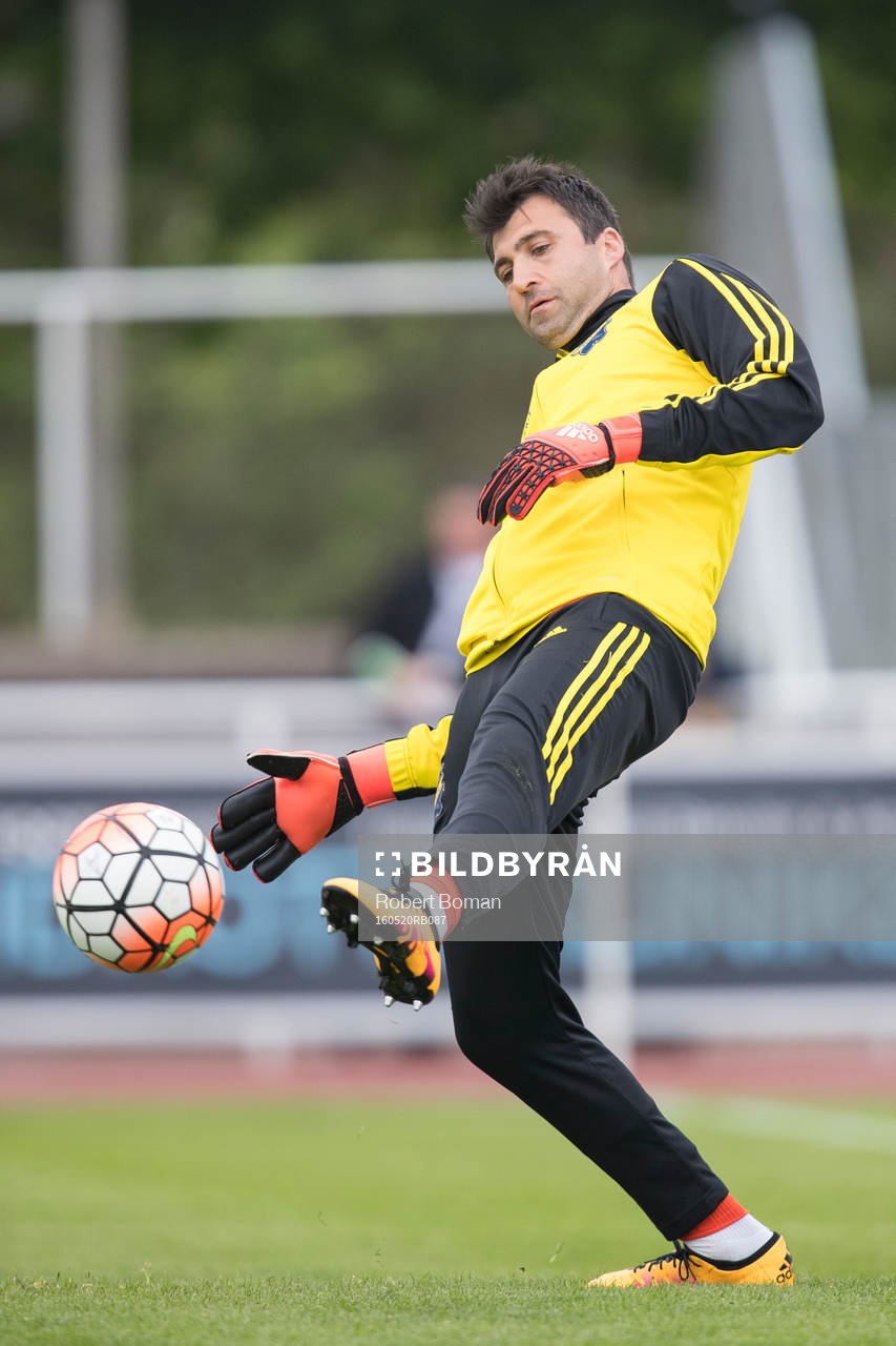 s målvakt Kyriakos Stamatopoulos